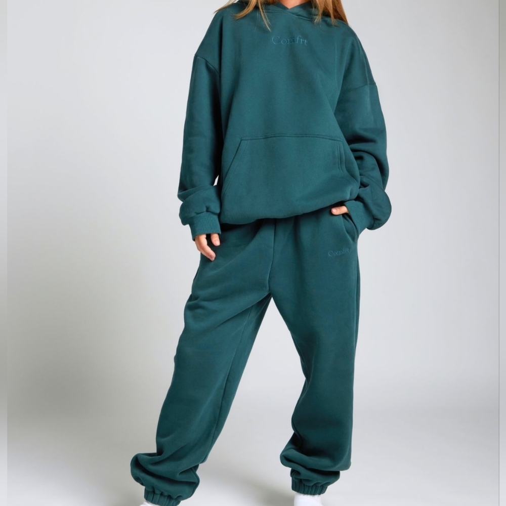 Matching SeT! ❤️NIP❤️ COMFRT SIGNATURE HOODIE & SWEATPANTS PINE S/M